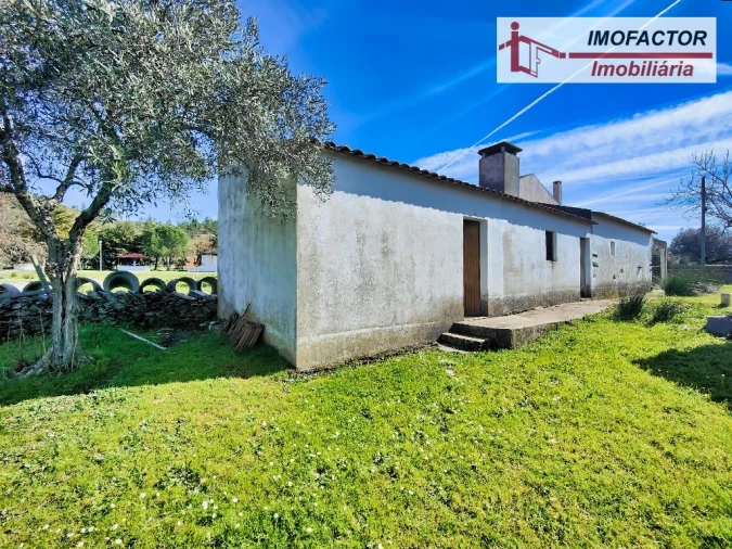 Moradia T1 para Venda em Vila Velha de Rodão Foto 1