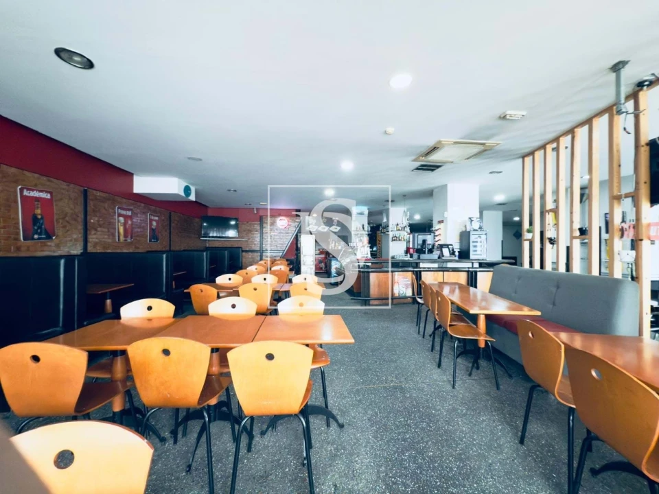 Negócio para Venda em Santo Tirso, Couto (Santa Cristina e São Miguel) e Burgães Foto 7