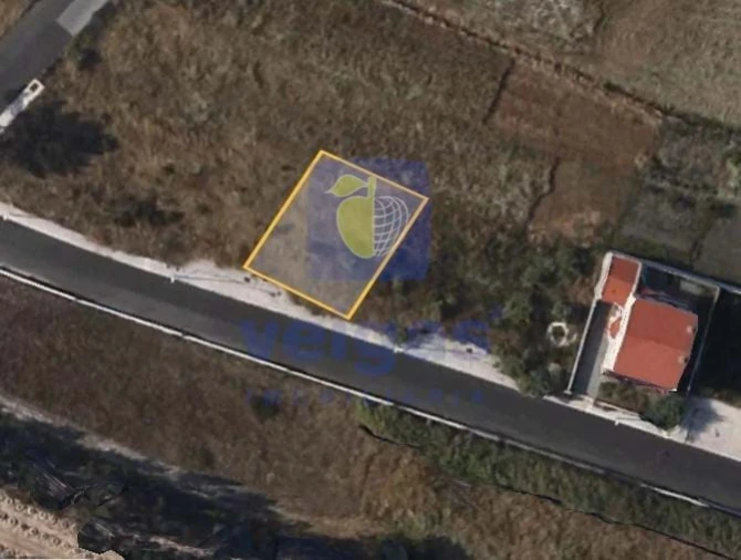 Terreno para Venda em Tornada e Salir do Porto Foto 2