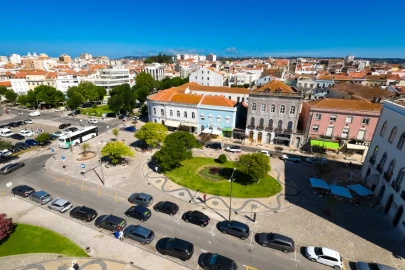 Negócio para Cedência de Quotas em Buarcos