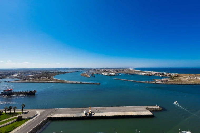 Negócio para Cedência de Quotas em Buarcos Foto 27
