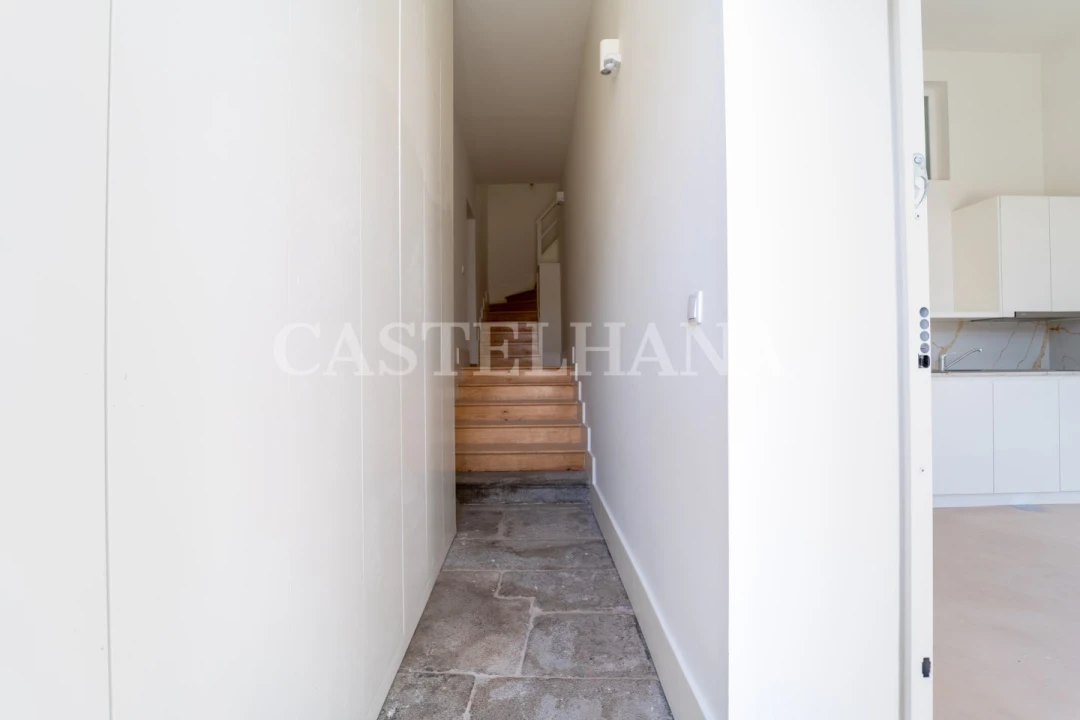 Apartamento T1 para Venda em Cedofeita, Santo Ildefonso, Sé, Miragaia, São Nicolau e Vitória Foto 9