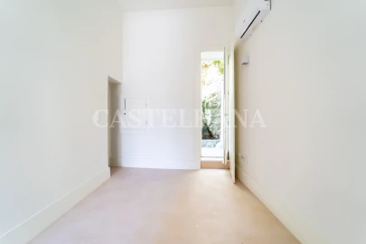 Apartamento T1 para Venda em Cedofeita, Santo Ildefonso, Sé, Miragaia, São Nicolau e Vitória