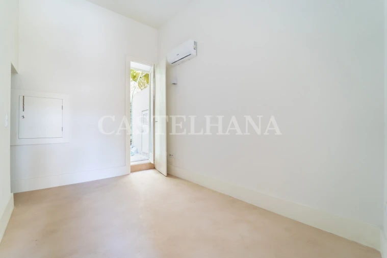 Apartamento T1 para Venda em Cedofeita, Santo Ildefonso, Sé, Miragaia, São Nicolau e Vitória Foto 12