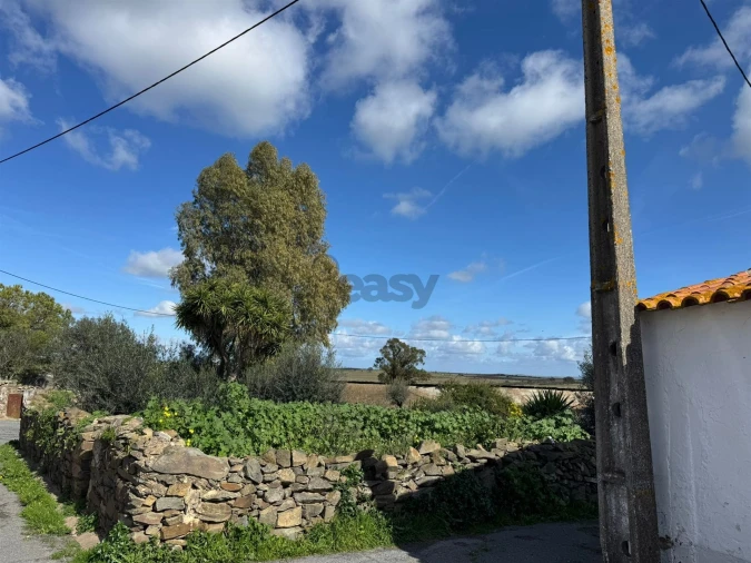 Moradia T2 para Venda em Santa Barbara de Padrões Foto 13