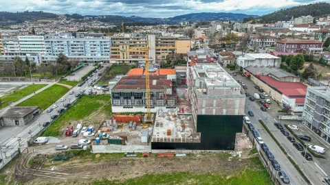 Apartamento T3 para Venda em Margaride, Várzea, Lagares, Varziela, Moure