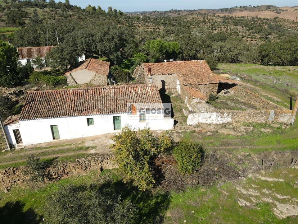 Quinta T2 para Venda em Santa Clara-A-Nova e Gomes Aires Foto 1