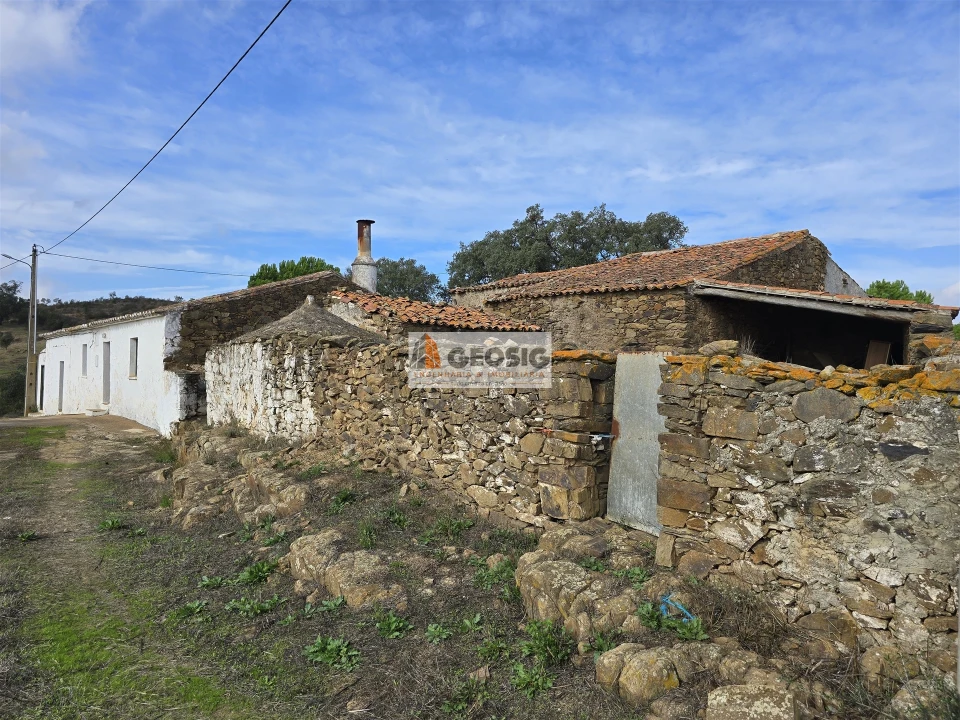 Quinta T2 para Venda em Santa Clara-A-Nova e Gomes Aires Foto 27