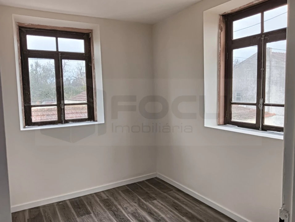 Moradia T3 para Venda em Barrô e Aguada de Baixo Foto 23