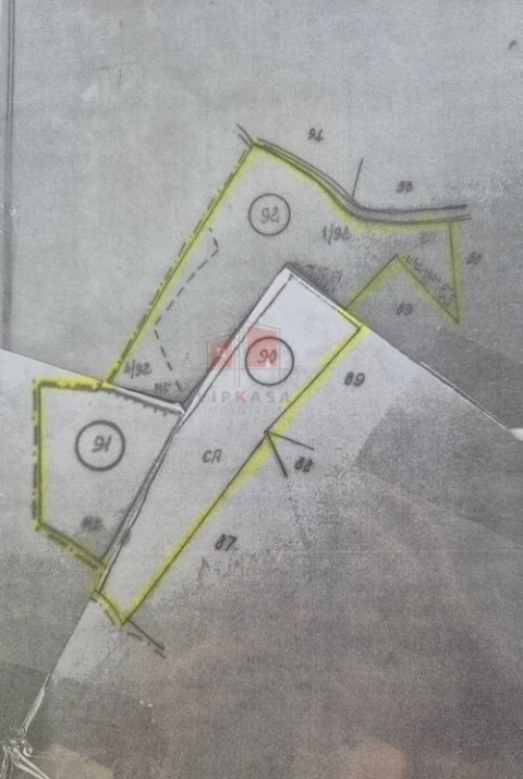 Terreno para Venda em Dois Portos e Runa