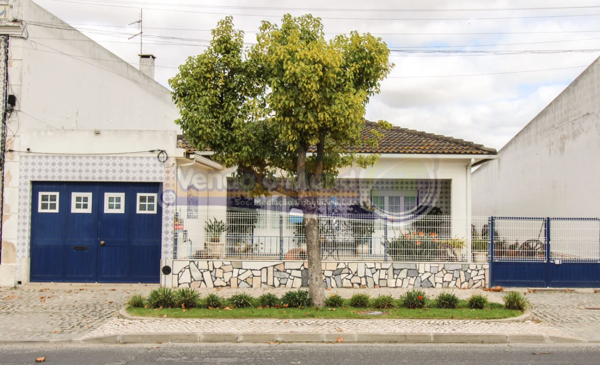 Moradia T4 para Venda em Marinhais Foto 2