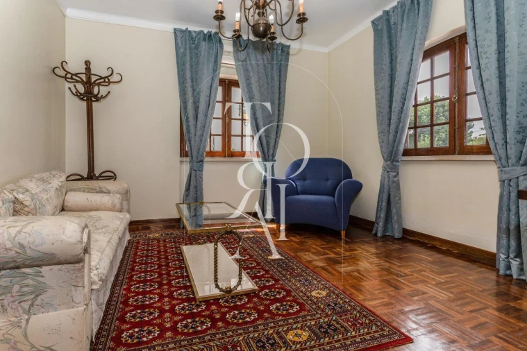 Quinta T9 para Venda em Malhou, Louriceira e Espinheiro Foto 15