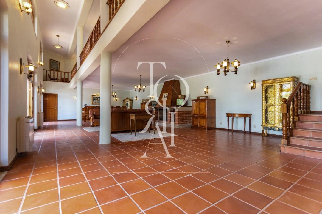 Quinta T9 para Venda em Malhou, Louriceira e Espinheiro Foto 10