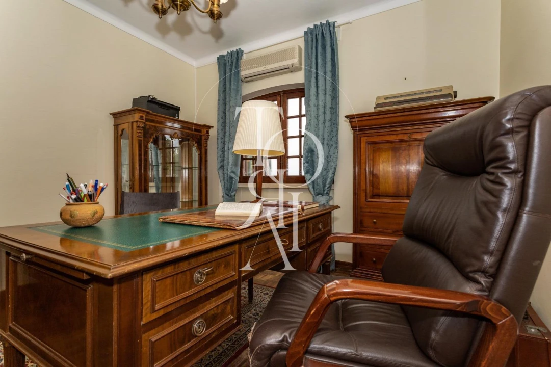 Quinta T9 para Venda em Malhou, Louriceira e Espinheiro Foto 9