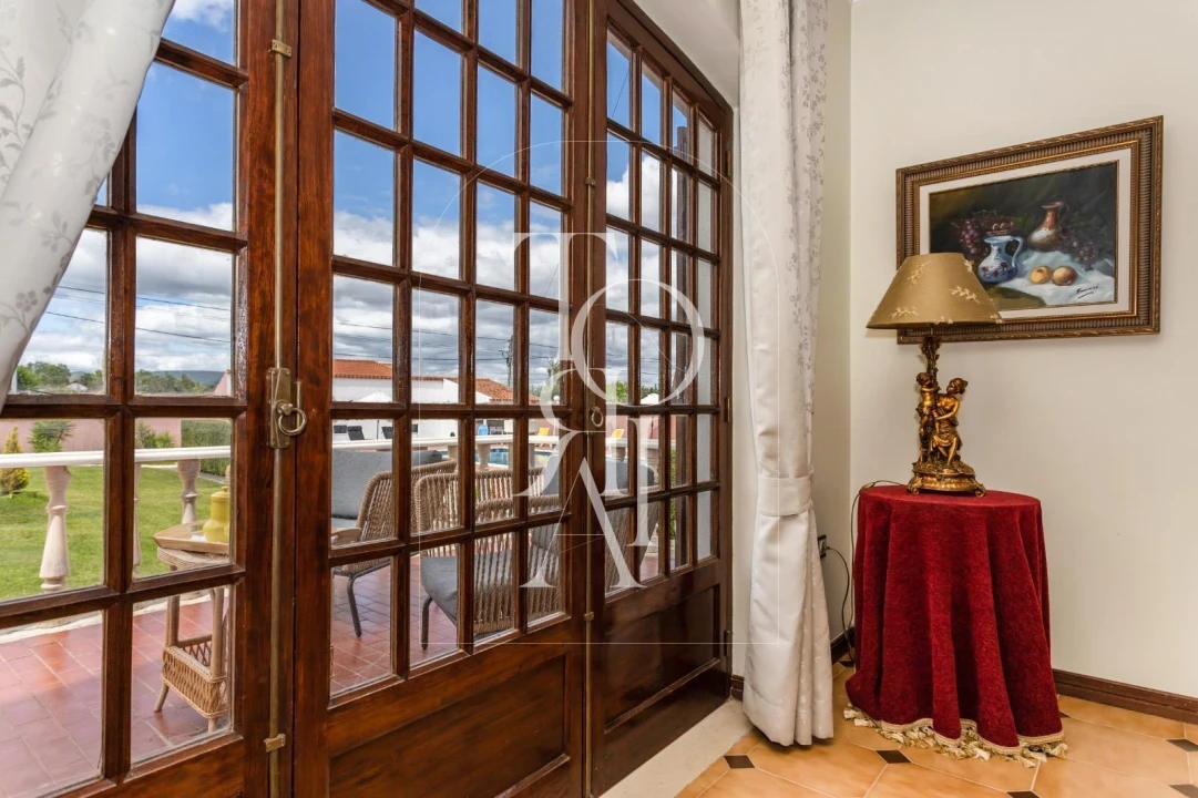 Quinta T9 para Venda em Malhou, Louriceira e Espinheiro Foto 11