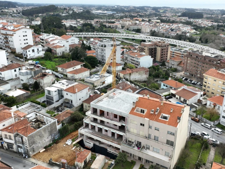 Apartamento T2 para Venda em Mafamude e Vilar do Paraíso Foto 4