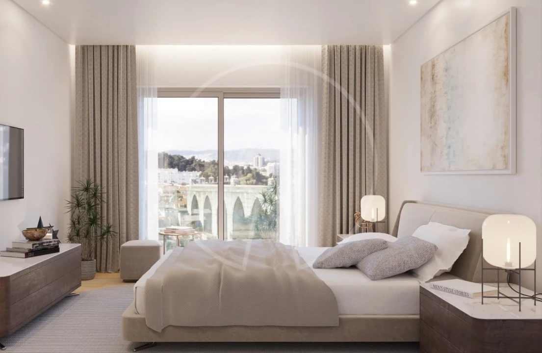 Apartamento T2 para Venda em Campolide Foto 5