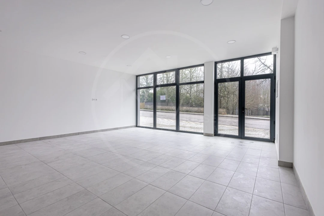 Loja para Arrendamento em Vila Pouca de Aguiar Foto 3