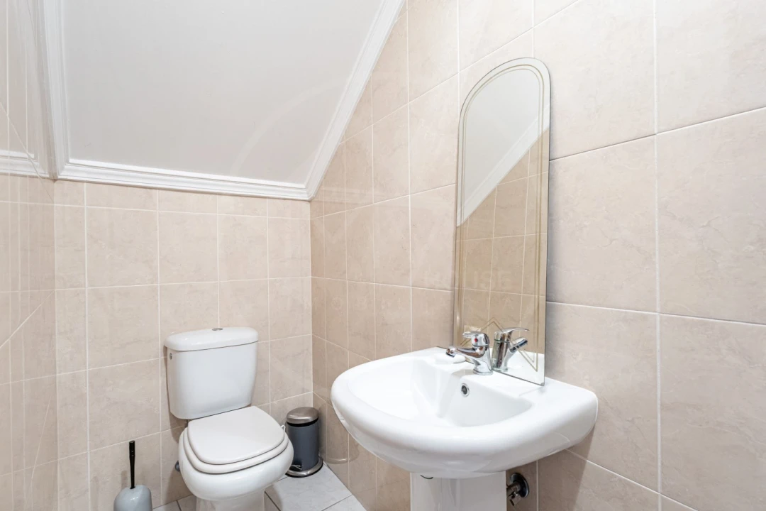 Moradia T4 para Venda em Soutelo de Aguiar Foto 12