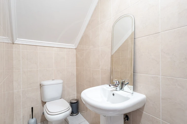 Moradia T4 para Venda em Soutelo de Aguiar Foto 12