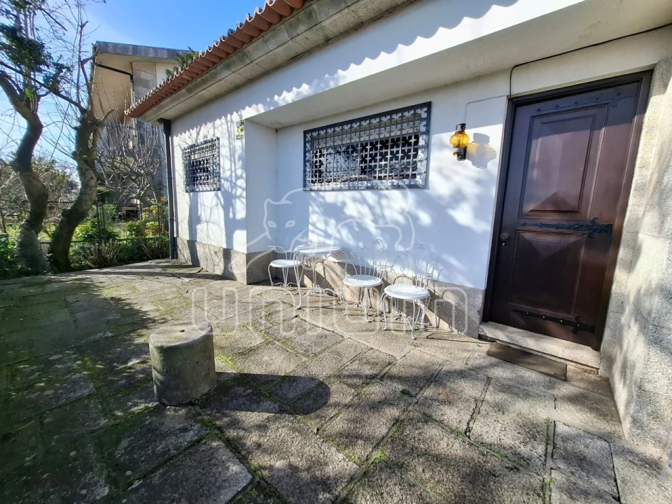 Moradia T5 para Venda em Santa Maria Maior e Monserrate e Meadela Foto 35