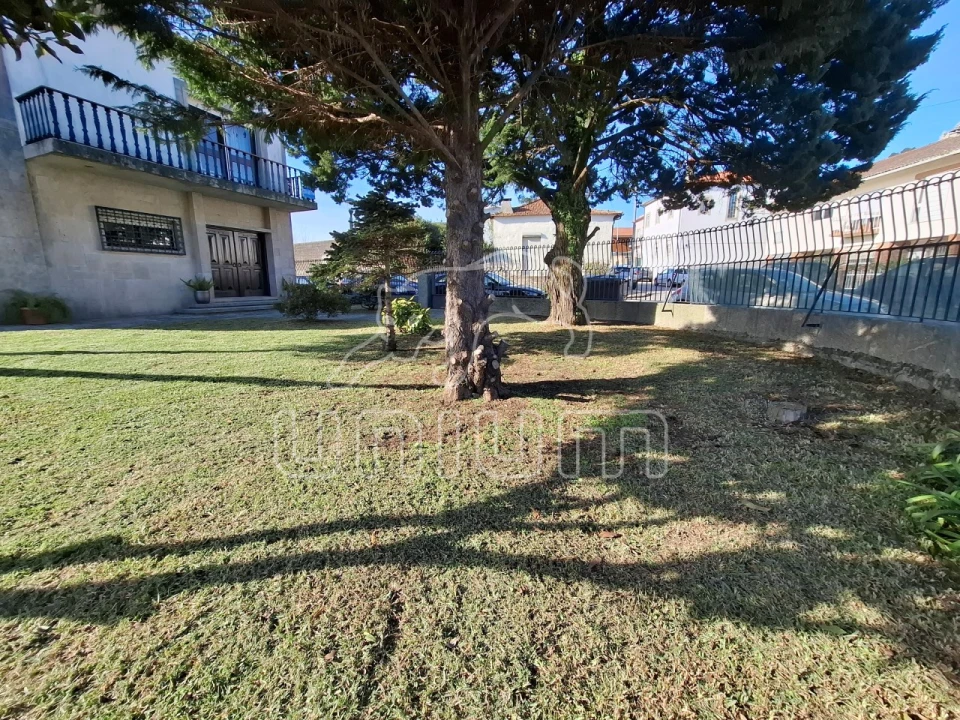 Moradia T5 para Venda em Santa Maria Maior e Monserrate e Meadela Foto 37