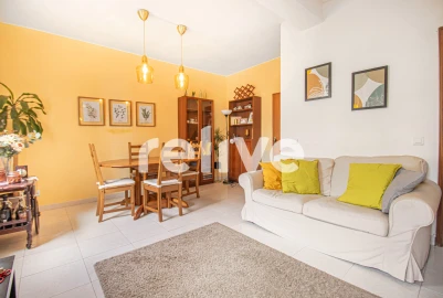 Apartamento T2 para Venda em Corroios
