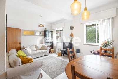 Apartamento T2 para Venda em Corroios