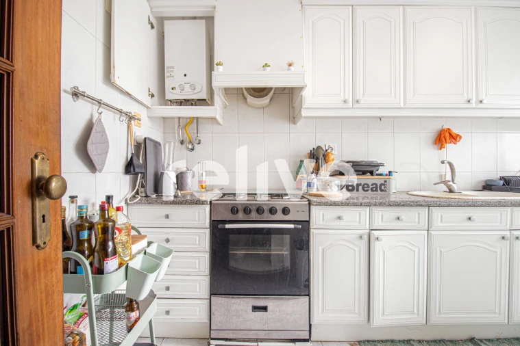 Apartamento T2 para Venda em Corroios Foto 10