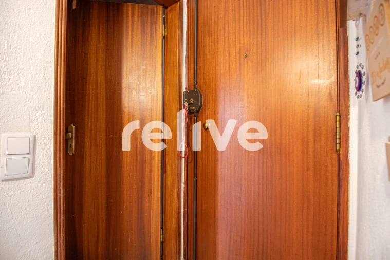 Apartamento T2 para Venda em Corroios Foto 18