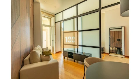 Apartamento T1 para Venda em Cedofeita, Santo Ildefonso, Sé, Miragaia, São Nicolau e Vitória