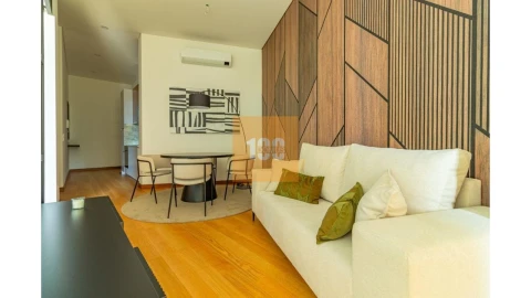 Apartamento T1 para Venda em Cedofeita, Santo Ildefonso, Sé, Miragaia, São Nicolau e Vitória