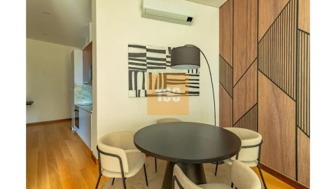 Apartamento T1 para Venda em Cedofeita, Santo Ildefonso, Sé, Miragaia, São Nicolau e Vitória