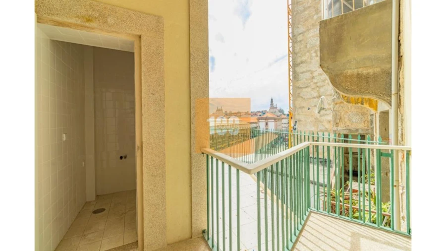 Apartamento T1 para Venda em Cedofeita, Santo Ildefonso, Sé, Miragaia, São Nicolau e Vitória Foto 22