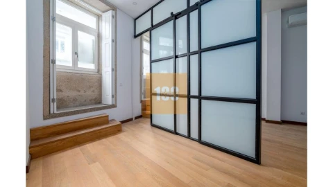 Apartamento T1 para Venda em Cedofeita, Santo Ildefonso, Sé, Miragaia, São Nicolau e Vitória