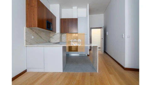 Apartamento T1 para Venda em Cedofeita, Santo Ildefonso, Sé, Miragaia, São Nicolau e Vitória