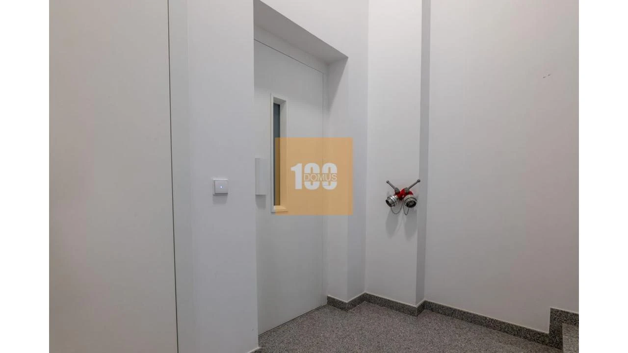 Apartamento T1 para Venda em Cedofeita, Santo Ildefonso, Sé, Miragaia, São Nicolau e Vitória Foto 14