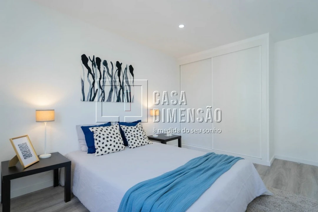Apartamento T4 para Venda em Benfica Foto 37