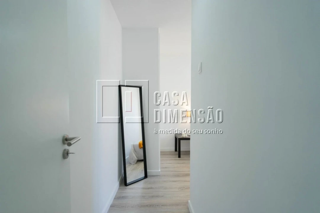 Apartamento T4 para Venda em Benfica Foto 46