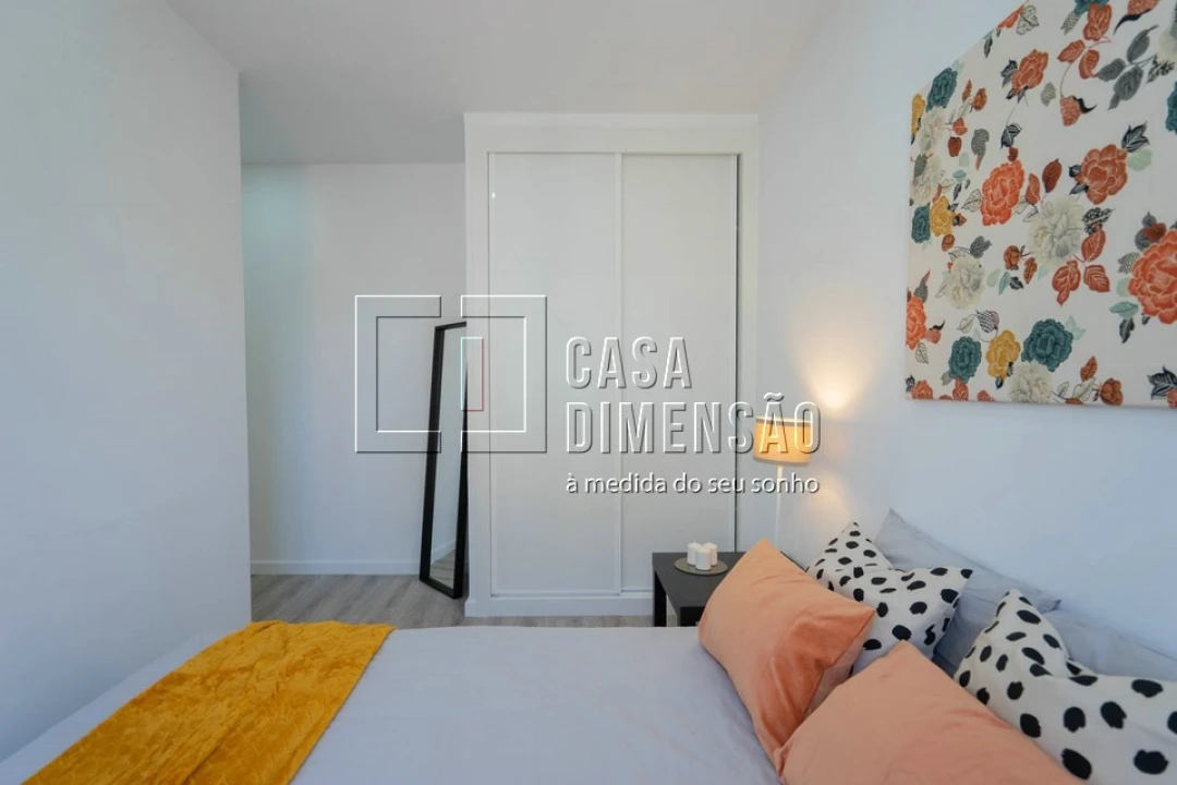 Apartamento T4 para Venda em Benfica Foto 49