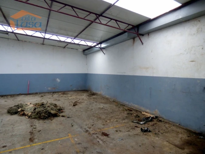 Loja para Arrendamento em Paranhos Foto 7