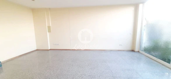 Loja para Arrendamento em Aguçadoura e Navais