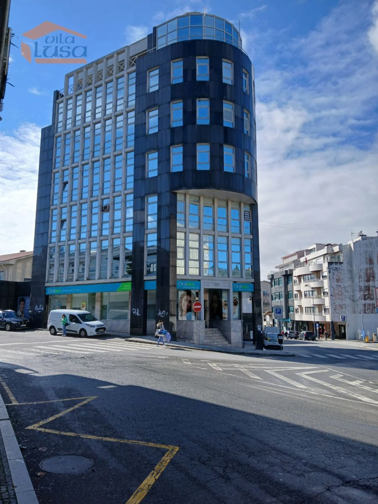 Negócio para Arrendamento em Gondomar (São Cosme), Valbom e Jovim Foto 2