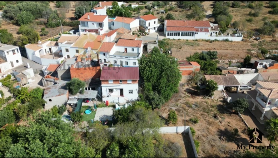 Moradia T4 para Venda em Paderne Foto 3