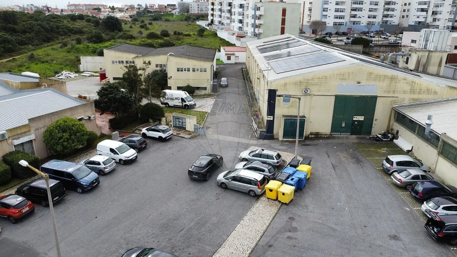 Armazém para Venda em São Domingos de Rana Foto 4