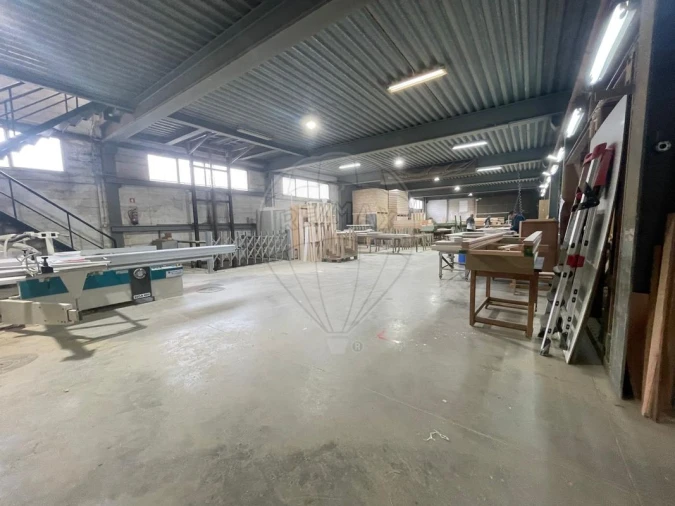 Armazém para Venda em São Domingos de Rana Foto 15