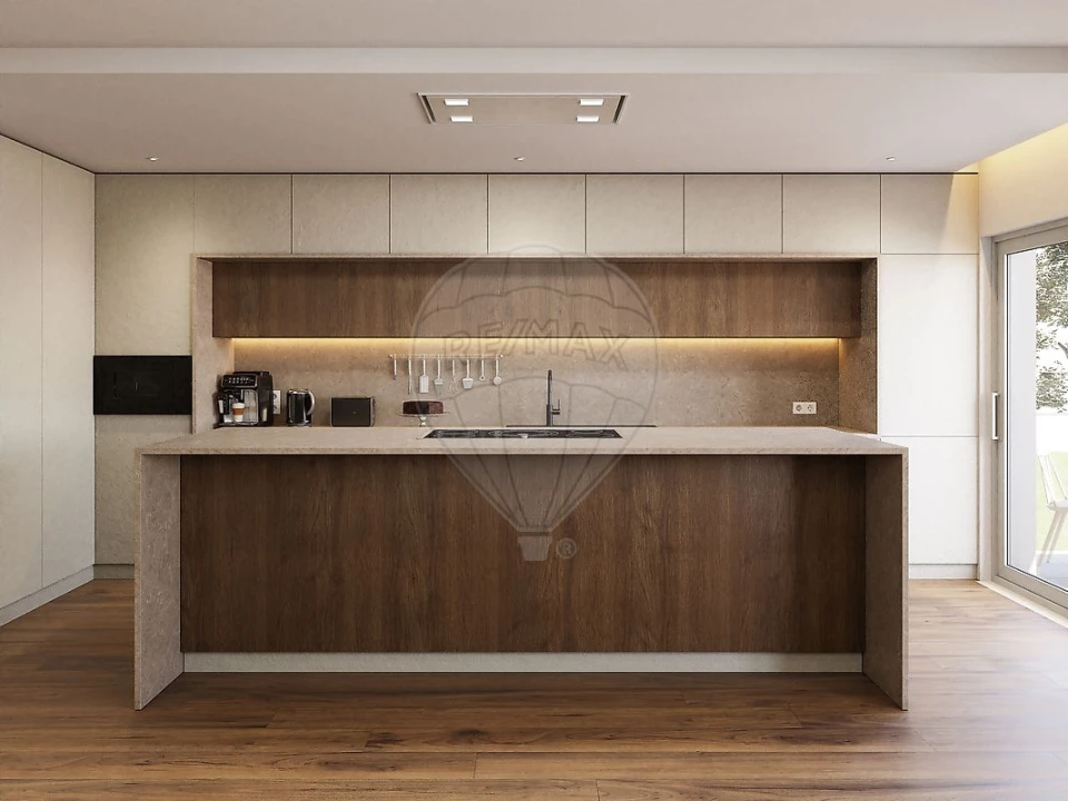 Moradia T4 para Venda em Vialonga Foto 3