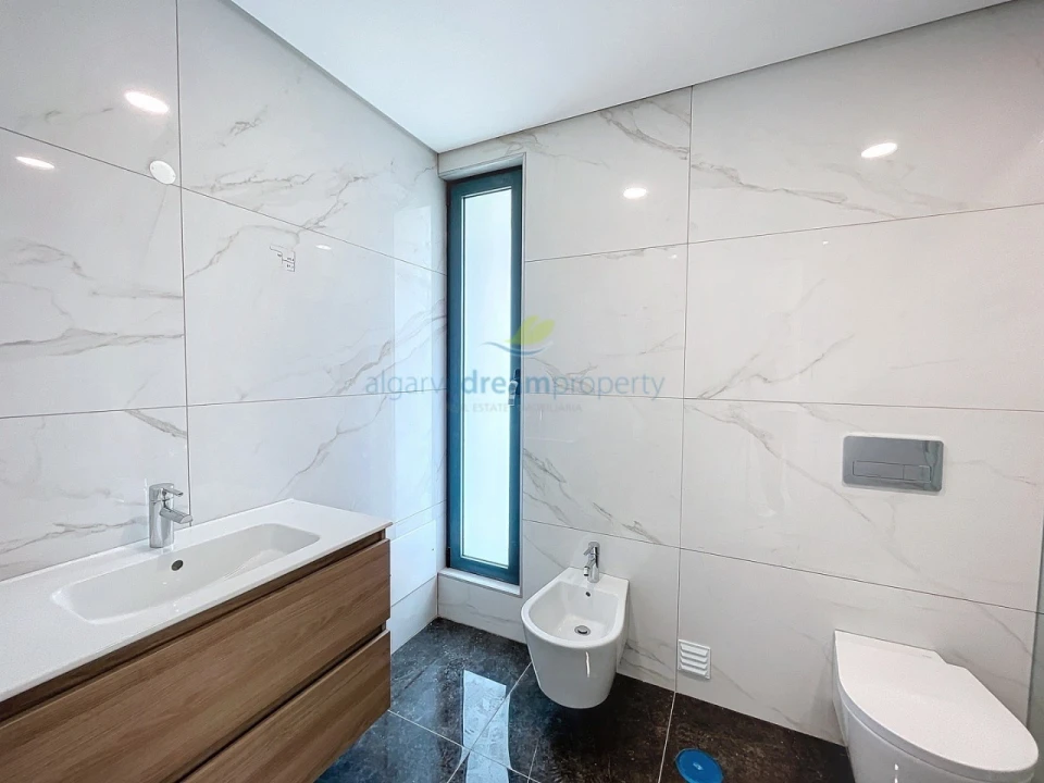 Apartamento T4 para Venda em Albufeira e Olhos de Água Foto 14
