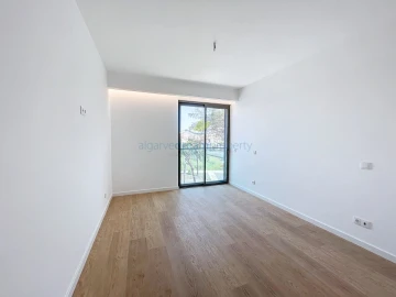 Apartamento T4 para Venda em Albufeira e Olhos de Água