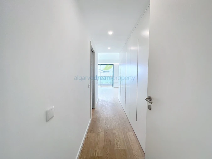Apartamento T4 para Venda em Albufeira e Olhos de Água Foto 13